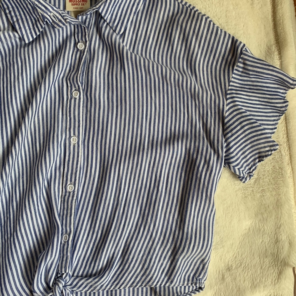 Stripped button down - Picture 2 of 4